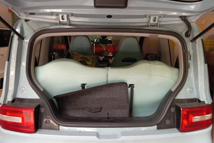 Used Wuling Hongguang MINIEV 2021 Macaron Premium Model – Lithium Iron Phosphate Trunk