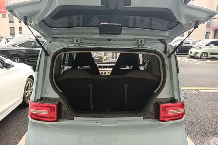 Used Wuling Hongguang MINIEV 2021 Macaron Sandwich Model 120 km Lithium Iron Phosphate Trunk