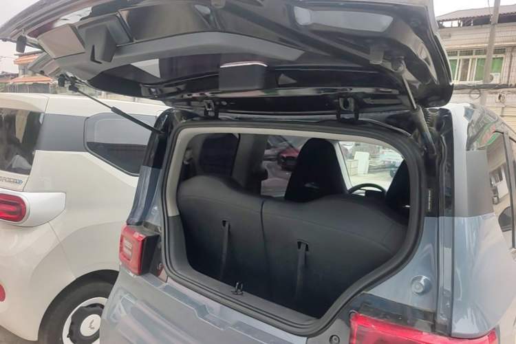 Used Wuling Hongguang MINIEV 2021 Macaron Premium Model – Lithium Iron Phosphate Trunk