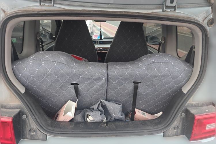 Used Wuling Hongguang MINIEV 2021 Macaron Fashion Model Lithium Iron Phosphate Trunk