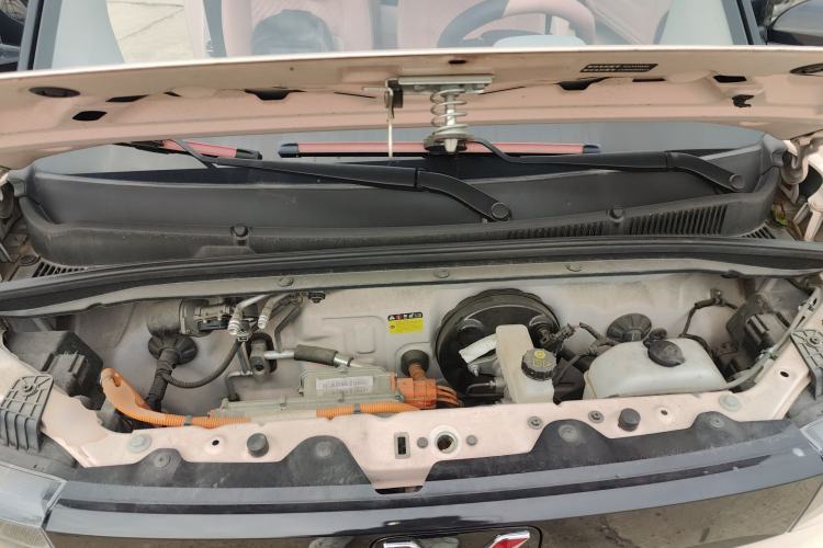 Used Wuling Hongguang MINIEV 2021 Macaron Premium Model – Lithium Iron Phosphate Engine Bay