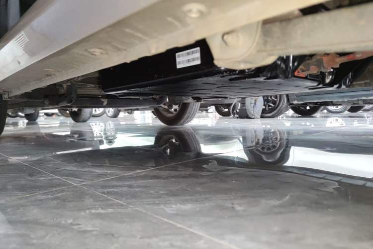 Used Wuling Hongguang MINIEV 2021 Macaron Fashion Model Lithium Iron Phosphate Left Side Sill