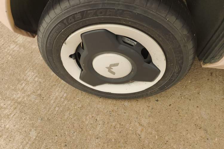 Used Wuling Hongguang MINIEV 2021 Macaron Premium Model – Lithium Iron Phosphate Right Rear Wheel Hub