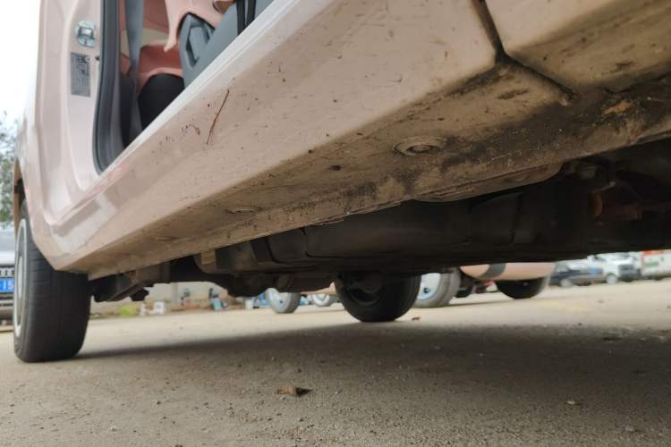 Used Wuling Hongguang MINIEV 2021 Macaron Premium Model – Lithium Iron Phosphate Right Side Sill