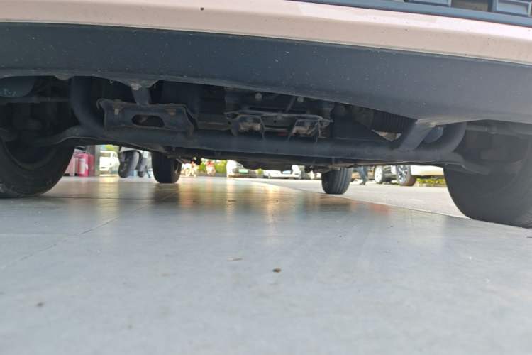 Used Wuling Hongguang MINIEV 2021 Macaron Premium Model – Lithium Iron Phosphate Chassis Front