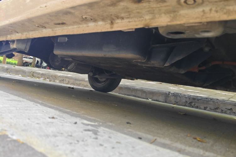 Used Wuling Hongguang MINIEV 2021 Macaron Fashion Model Lithium Iron Phosphate Chassis Front Right
