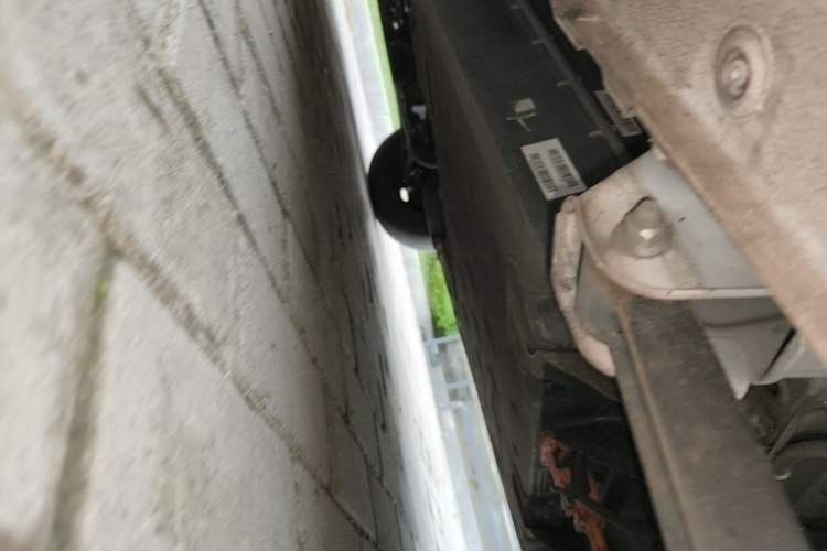 Used Wuling Hongguang MINIEV 2021 Macaron Fashion Edition Lithium-Ion Battery Chassis Rear Left
