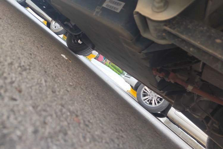 Used Wuling Hongguang MINIEV 2021 Macaron Fashion Model Lithium Iron Phosphate Chassis Rear Left