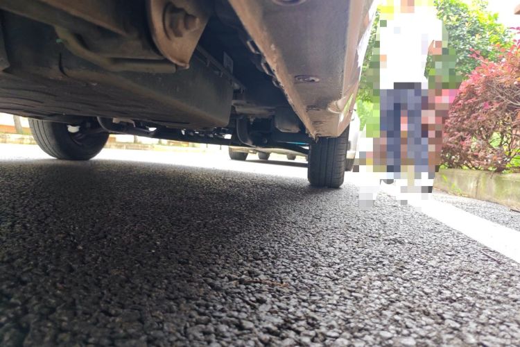 Used Wuling Hongguang MINIEV 2021 Macaron Fashion Edition Lithium-Ion Battery Chassis Rear Right