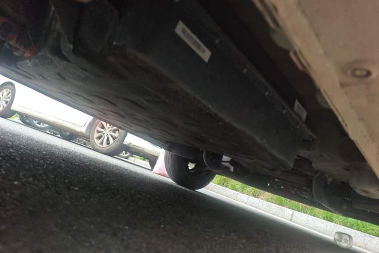 Used Wuling Hongguang MINIEV 2021 Macaron Fashion Edition Lithium-Ion Battery Chassis Rear Right