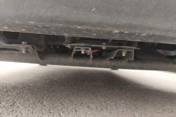 Used Wuling Hongguang MINIEV 2021 Macaron Premium Model – Lithium Iron Phosphate Chassis Front