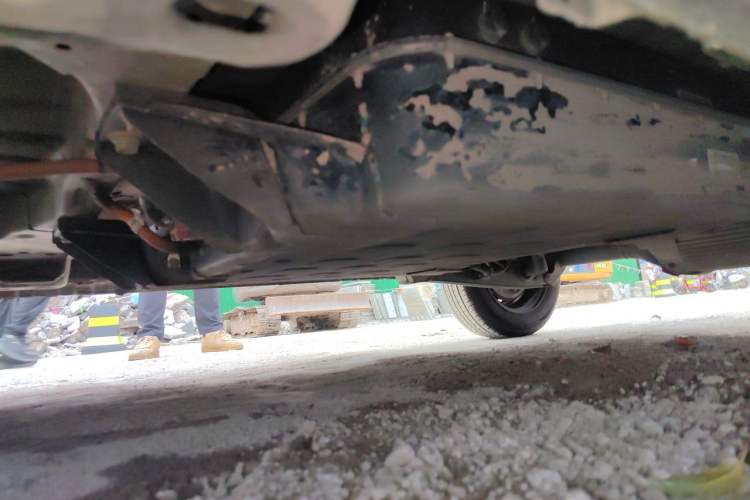 Used Wuling Hongguang MINIEV 2021 Macaron Fashion Model Lithium Iron Phosphate Chassis Front Left