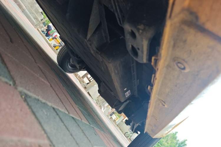 Used Wuling Hongguang MINIEV 2021 Macaron Fashion Model Lithium Iron Phosphate Chassis Front Left