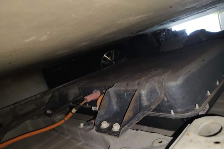 Used Wuling Hongguang MINIEV 2021 Macaron Fashion Edition Lithium-Ion Battery Chassis Front Right