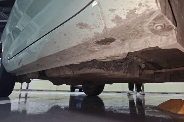 Used Wuling Hongguang MINIEV 2021 Macaron Sandwich Model 170 km Lithium Iron Phosphate Chassis Front Right