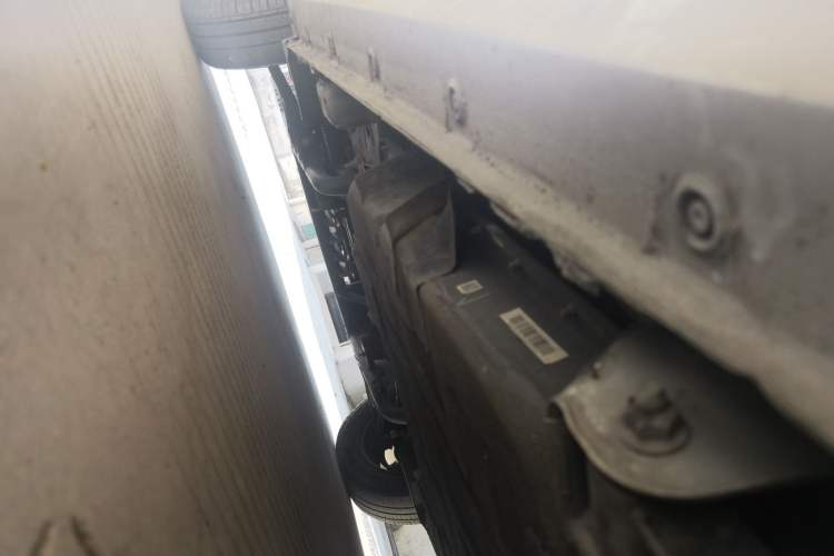 Used Wuling Hongguang MINIEV 2021 Macaron Sandwich Model 170 km Lithium Ternary Chassis Rear Left