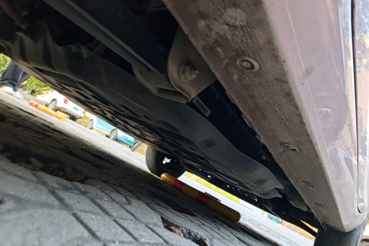 Used Wuling Hongguang MINIEV 2021 Macaron Fashion Model Lithium Iron Phosphate Chassis Rear Right