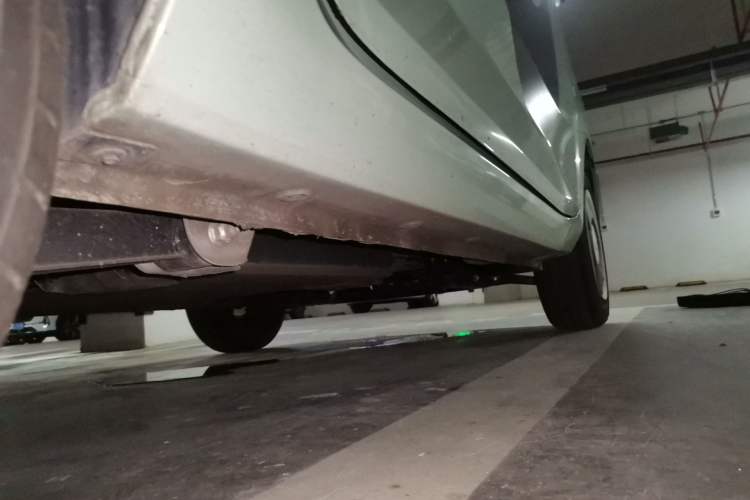 Used Wuling Hongguang MINIEV 2021 Macaron Fashion Model Lithium Iron Phosphate Chassis Rear Right