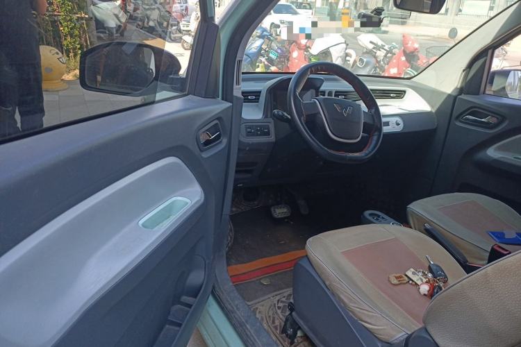 Used Wuling Hongguang MINIEV 2021 Macaron Fashion Edition Lithium-Ion Battery Driver Seat