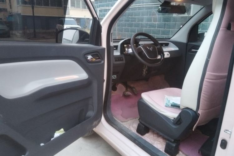 Used Wuling Hongguang MINIEV 2021 Macaron Premium Model – Lithium Iron Phosphate Driver Seat