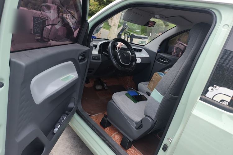 Used Wuling Hongguang MINIEV 2021 Macaron Premium Model – Lithium Iron Phosphate Driver Seat