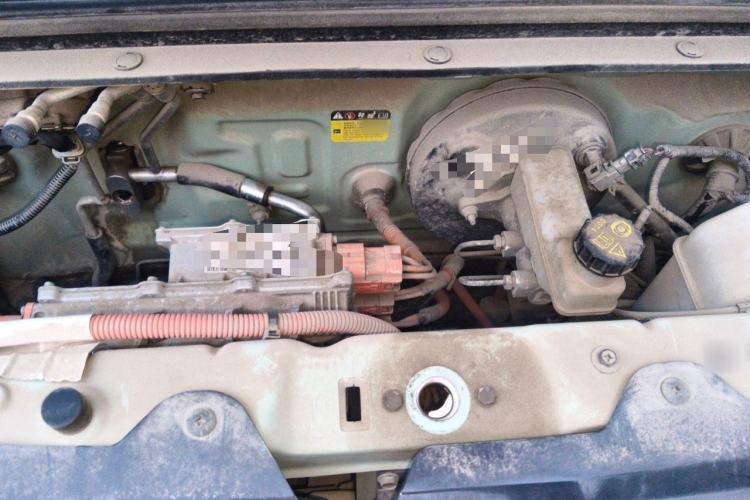 Used Wuling Hongguang MINIEV 2021 Macaron Fashion Model Lithium Iron Phosphate Engine Bay