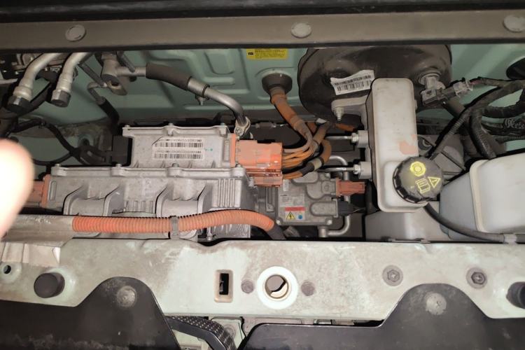Used Wuling Hongguang MINIEV 2021 Macaron Fashion Edition Lithium-Ion Battery Engine Bay