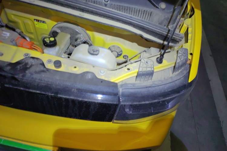 Used Wuling Hongguang MINIEV 2021 Macaron Premium Model – Lithium Iron Phosphate Engine Bay Left