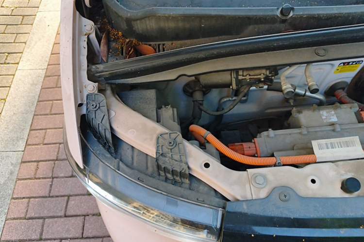 Used Wuling Hongguang MINIEV 2021 Macaron Fashion Model Lithium Iron Phosphate Engine Bay Right