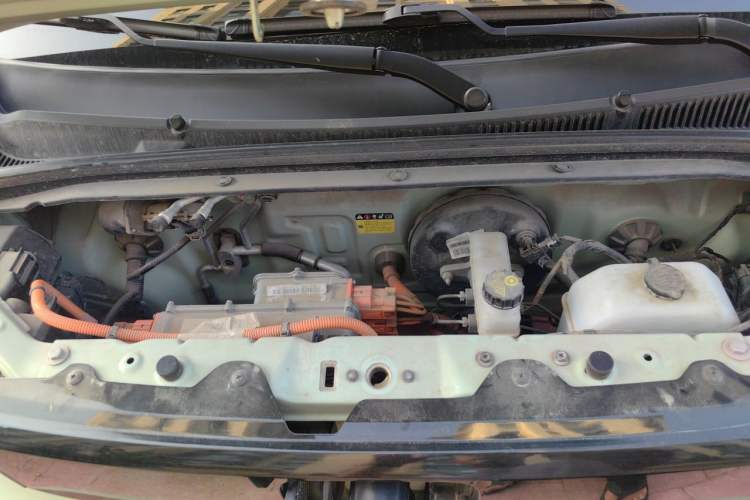 Used Wuling Hongguang MINIEV 2021 Macaron Premium Model – Lithium Iron Phosphate Engine Bay