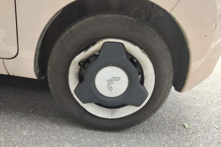 Used Wuling Hongguang MINIEV 2021 Macaron Premium Model – Lithium Iron Phosphate Exterior 1