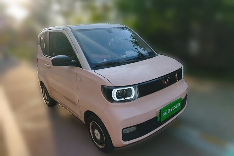 Used Wuling Hongguang MINIEV 2021 Macaron Fashion Model Lithium Iron Phosphate Front Right 45 Deg