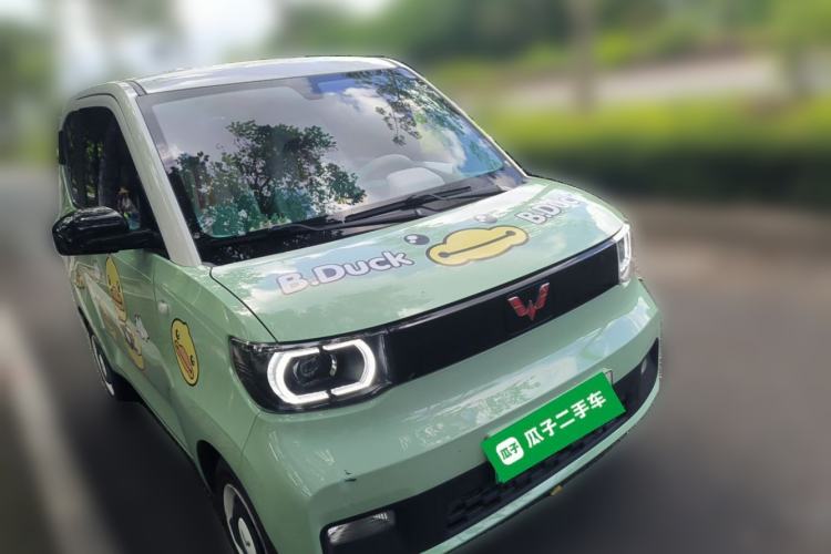 Used Wuling Hongguang MINIEV 2021 Macaron Fashion Model Lithium Iron Phosphate Front Right 45 Deg