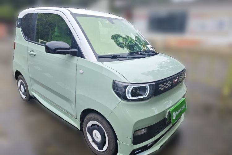 Used Wuling Hongguang MINIEV 2021 Macaron Fashion Model Lithium Iron Phosphate Front Right 45 Deg
