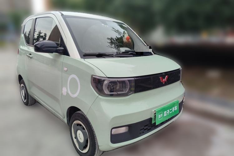Used Wuling Hongguang MINIEV 2021 Macaron Fashion Model Lithium Iron Phosphate Front Right 45 Deg