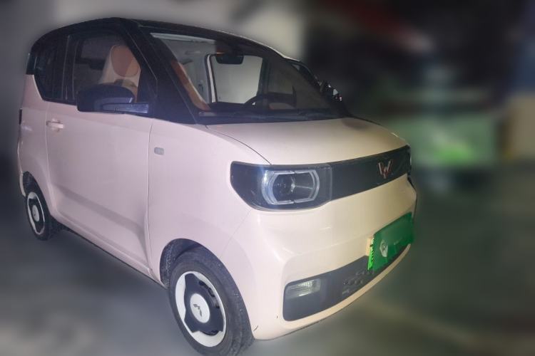 Used Wuling Hongguang MINIEV 2021 Macaron Fashion Model Lithium Iron Phosphate Front Right 45 Deg