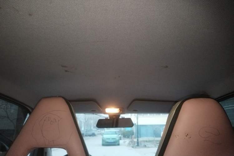 Used Wuling Hongguang MINIEV 2021 Macaron Premium Model – Lithium Iron Phosphate Headliner