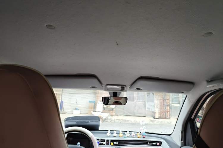 Used Wuling Hongguang MINIEV 2021 Macaron Fashion Model Lithium Iron Phosphate Headliner