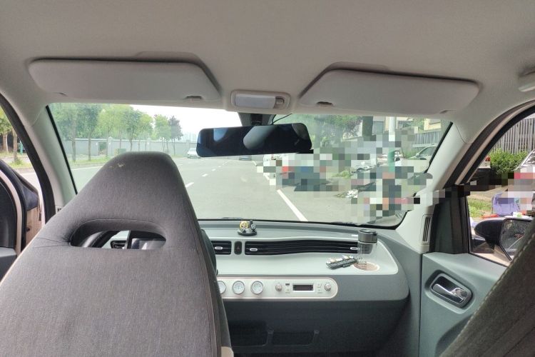 Used Wuling Hongguang MINIEV 2021 Macaron Premium Model – Lithium Iron Phosphate Headliner