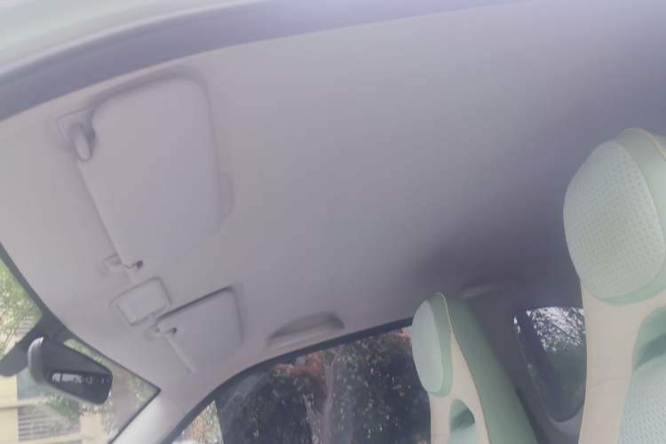 Used Wuling Hongguang MINIEV 2021 Macaron Premium Model – Lithium-NMC Headliner
