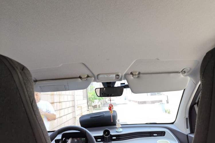 Used Wuling Hongguang MINIEV 2021 Macaron Premium Model – Lithium Iron Phosphate Headliner