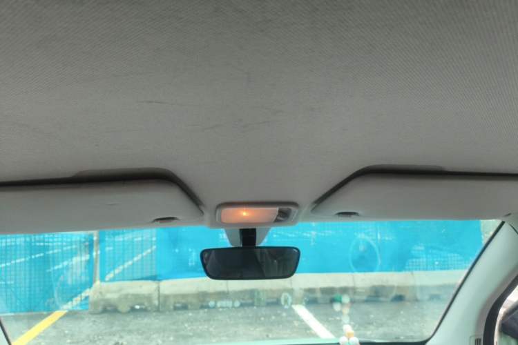 Used Wuling Hongguang MINIEV 2021 Macaron Premium Model – Lithium-NMC Headliner
