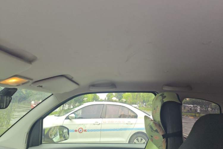 Used Wuling Hongguang MINIEV 2021 Macaron Fashion Model Lithium Iron Phosphate Headliner