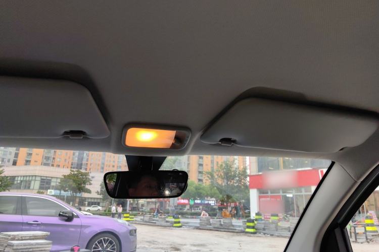 Used Wuling Hongguang MINIEV 2021 Macaron Fashion Model Lithium Iron Phosphate Headliner