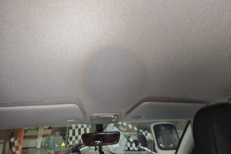 Used Wuling Hongguang MINIEV 2021 Macaron Fashion Model Lithium Iron Phosphate Headliner