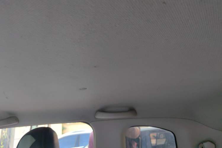 Used Wuling Hongguang MINIEV 2021 Macaron Premium Model – Lithium Iron Phosphate Headliner