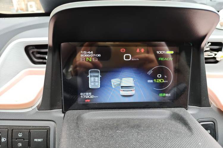 Used Wuling Hongguang MINIEV 2021 Macaron Fashion Model Lithium Iron Phosphate Instrument Cluster