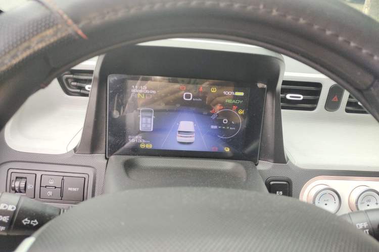 Used Wuling Hongguang MINIEV 2021 Macaron Premium Model – Lithium Iron Phosphate Instrument Cluster