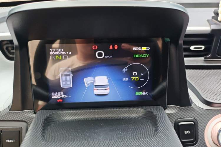 Used Wuling Hongguang MINIEV 2021 Macaron Fashion Edition Lithium-Ion Battery Instrument Cluster