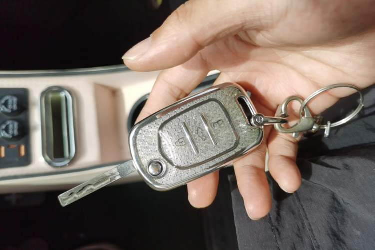 Used Wuling Hongguang MINIEV 2021 Macaron Premium Model – Lithium Iron Phosphate Interior 1